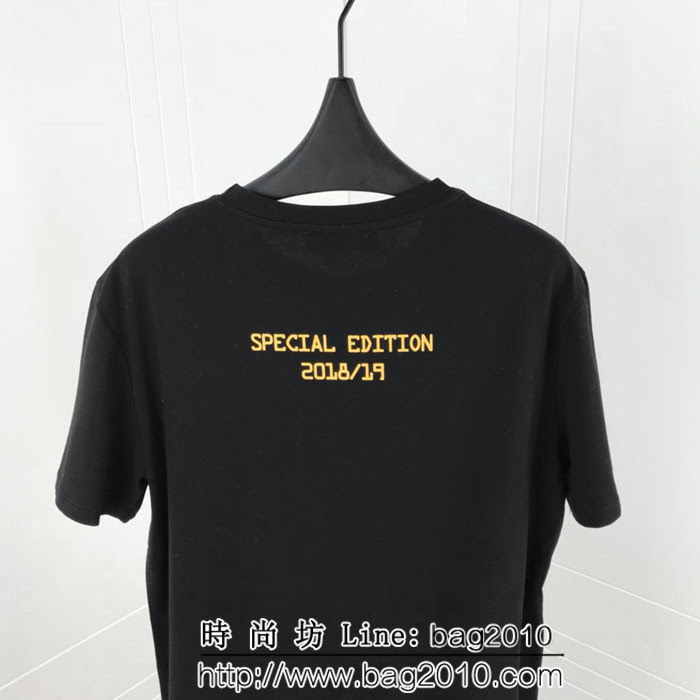 FENDI芬迪 19ss春夏新款 品牌logo印花 百搭款短袖 男女同款 ydi1236